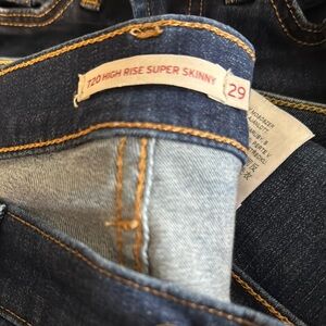 Levi's Blue Skinny Jeans Classic Denim Style